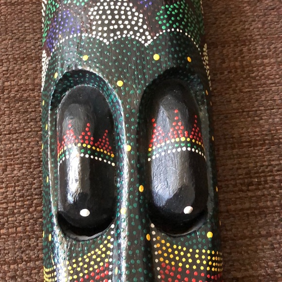 HAND CARVED AFRICAN BENIN TRIBE LING MASK